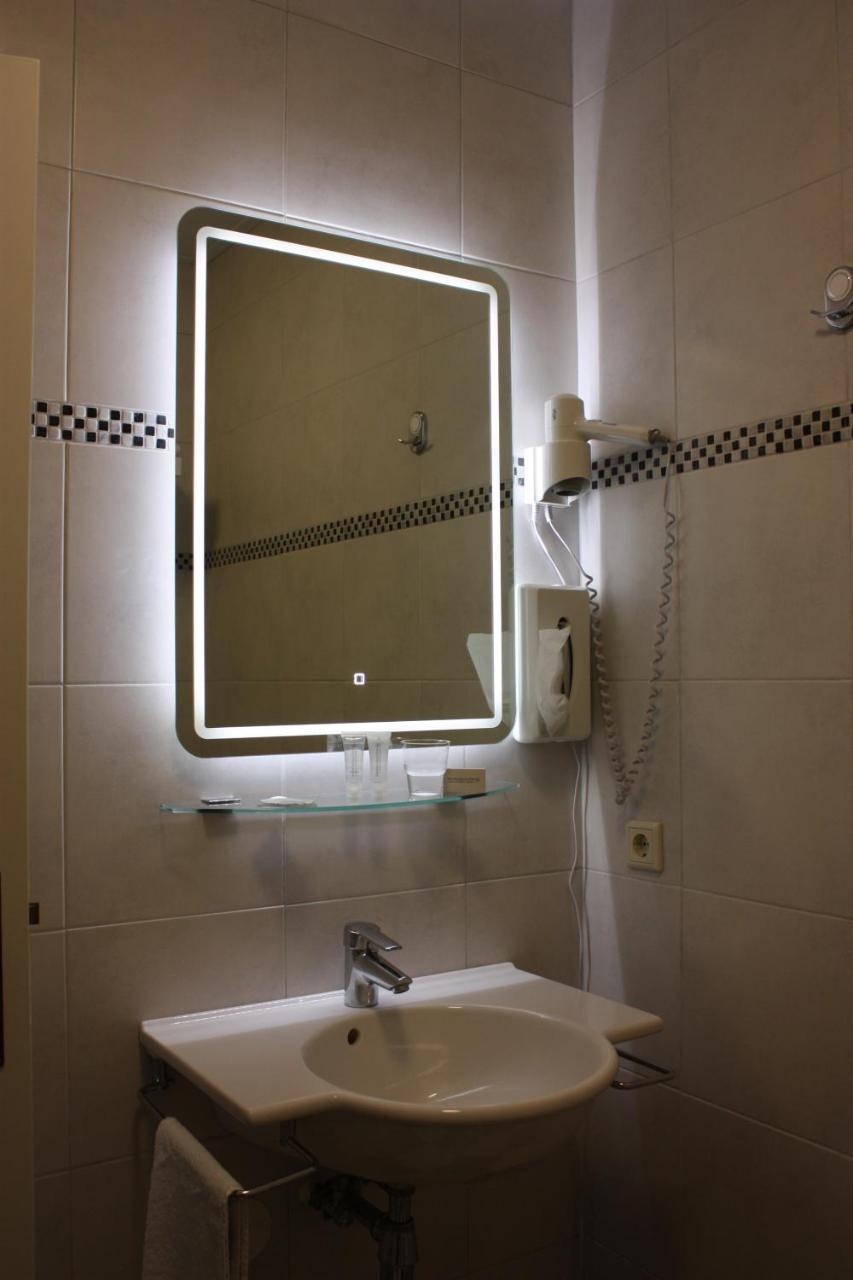 Hotel De Hoefpoort Gemert Extérieur photo
